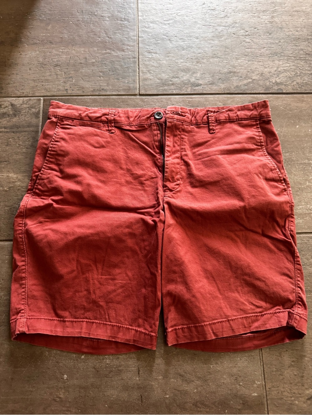 Goodfellow & Co Red Cotton “The Every Wear Short”, Size 34
